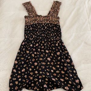 American Eagle Floral Romper Size XS Juniors